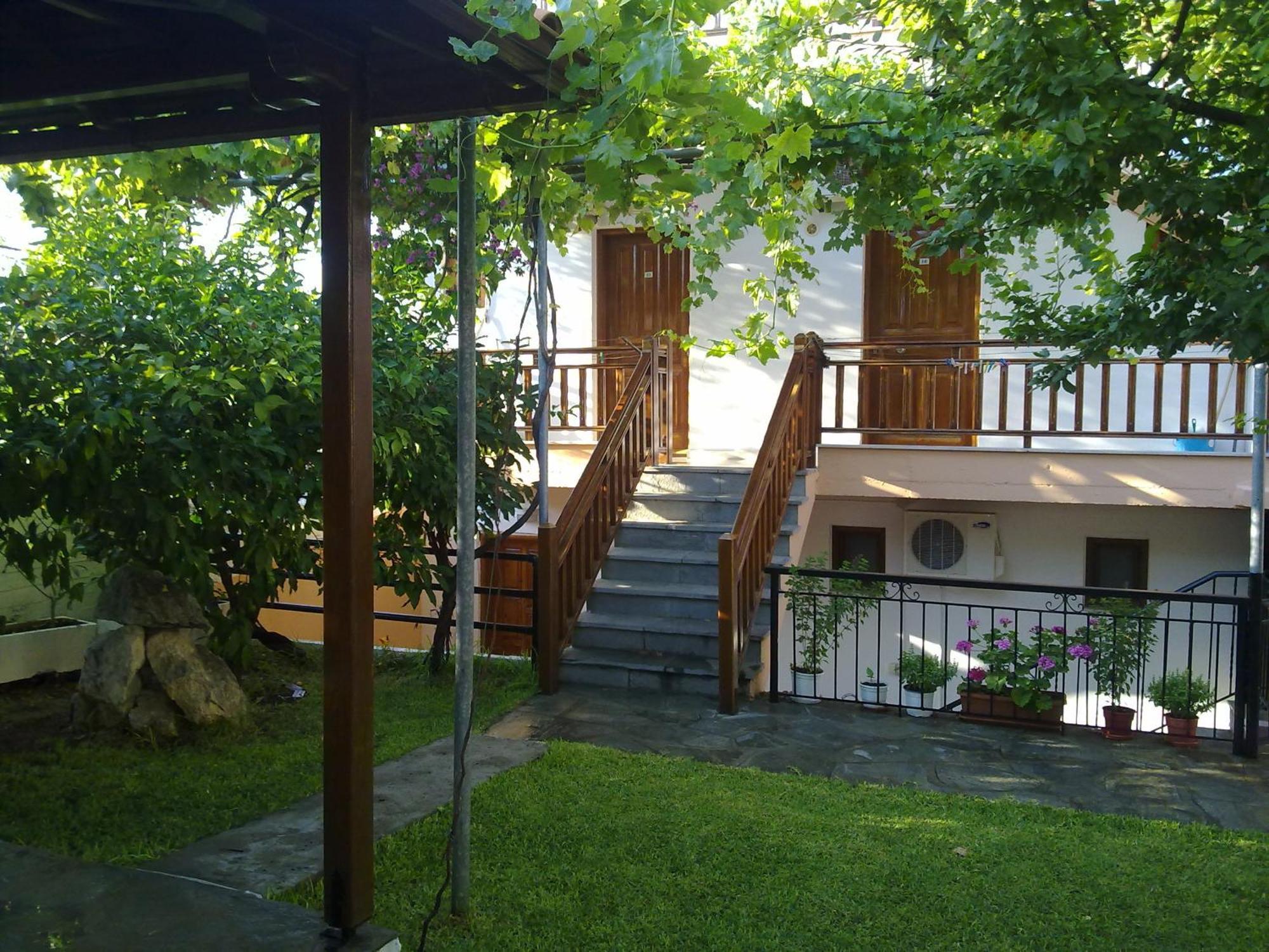 Hotel Alexandra Nea Roda Luaran gambar